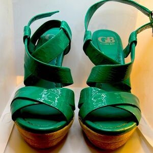 Beautiful green Gianni bini